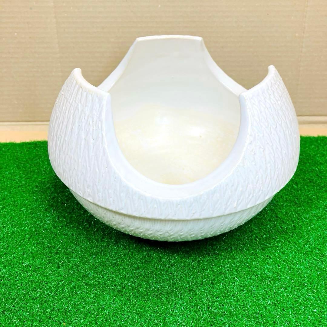 光山焼 白磁 風炉 茶道具 京焼 清水焼 紅鉢風炉 伝統工芸品 陶磁器 彫り模様