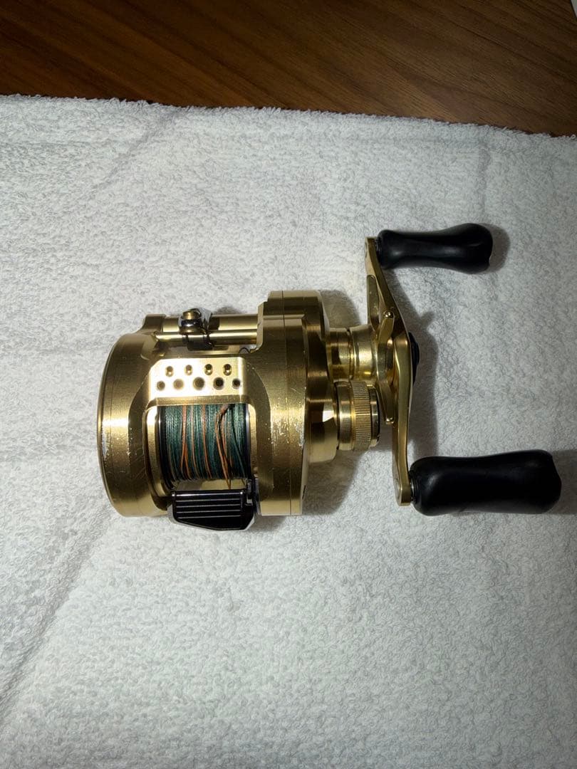 リール SHIMANO 21CALCUTTA CONQUEST 200HG