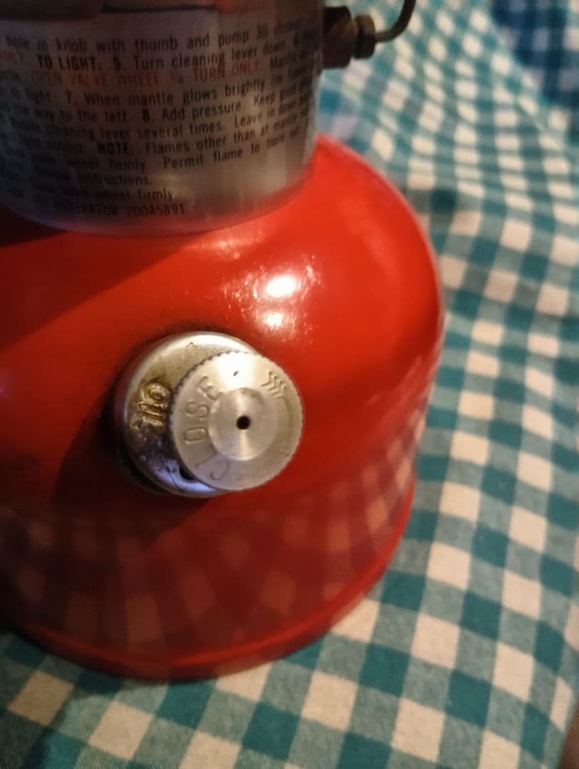 Coleman 赤 ランタン モデル200A　整備済ヴィンテージ