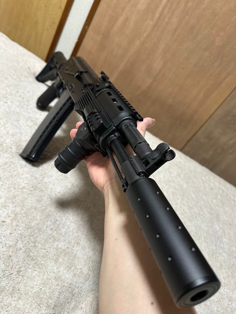 東京マルイ 次世代電動ガン AK102 カスタム付 属品多数