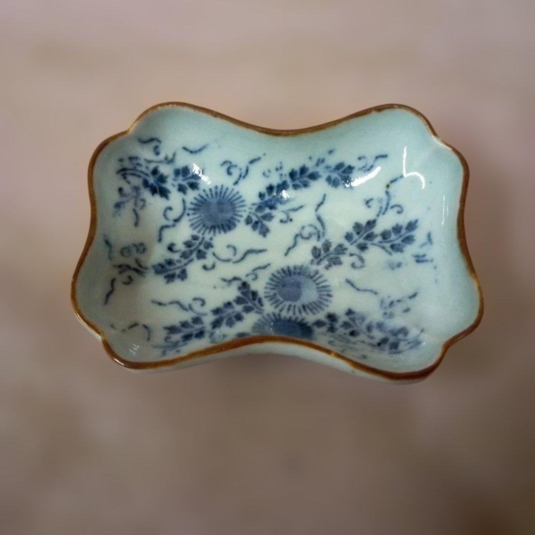 青豆になります、　古伊万里　古美術　骨董品