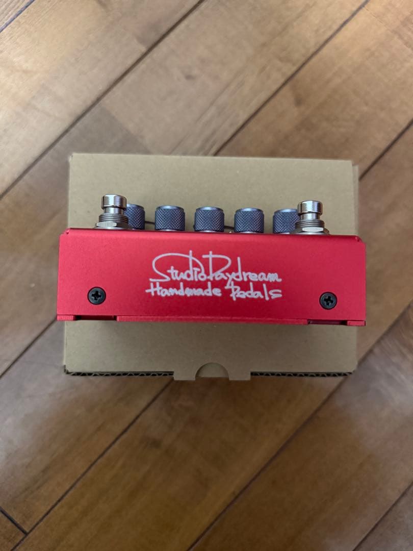 ギター FETBOX CUSTOM V8 Studio Daydreaw