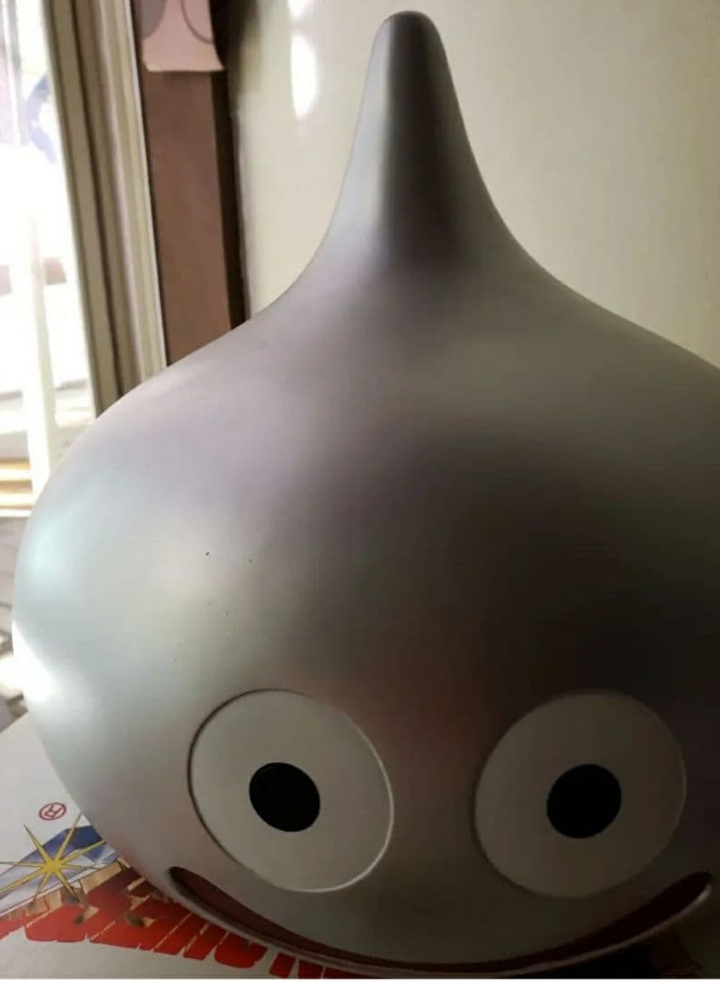 【ドラゴンクエスト】実物大1/1メタルスライム　フィギュア（ソフビ）