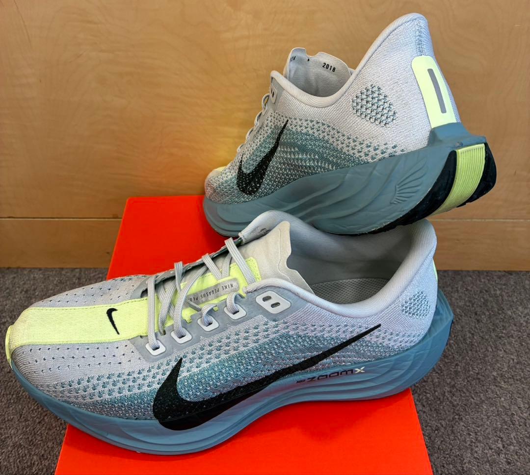 美品　NIKEペガサスプラス　27.0