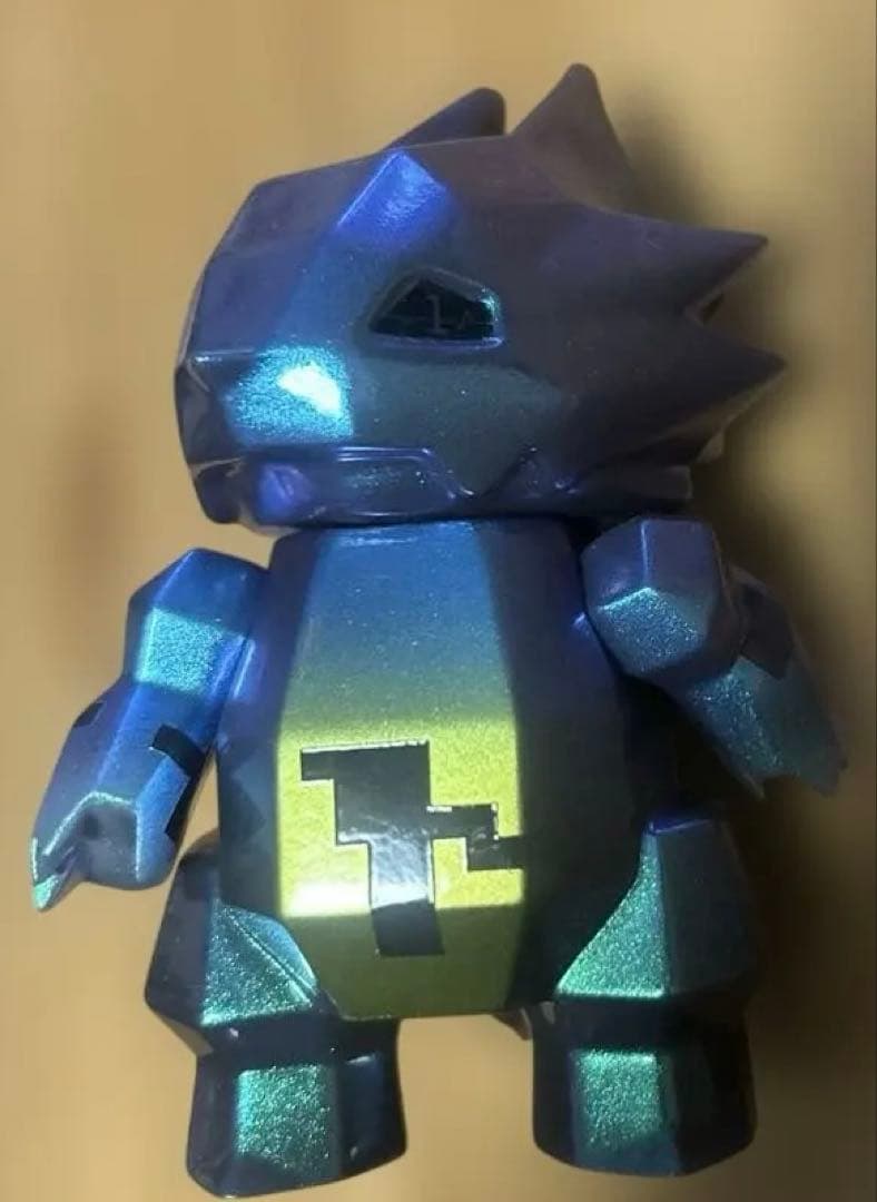 ドラポリゴン　ソフビ　サーモマジョーラカラー