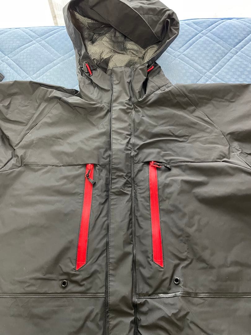 ダイワ　オーシャンサロペットレインスーツDR9008 ブラック　Mサイズ