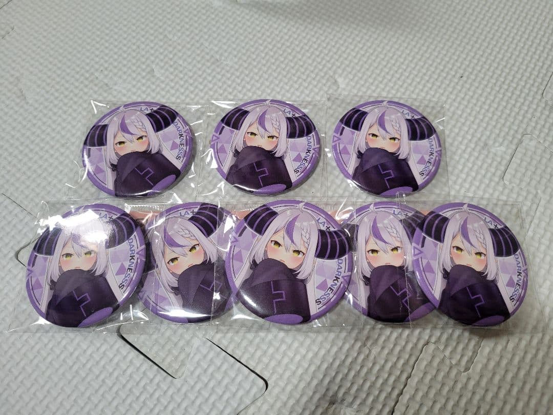 ホロライブ スターター 缶バッジ ラプラス・ダークネス