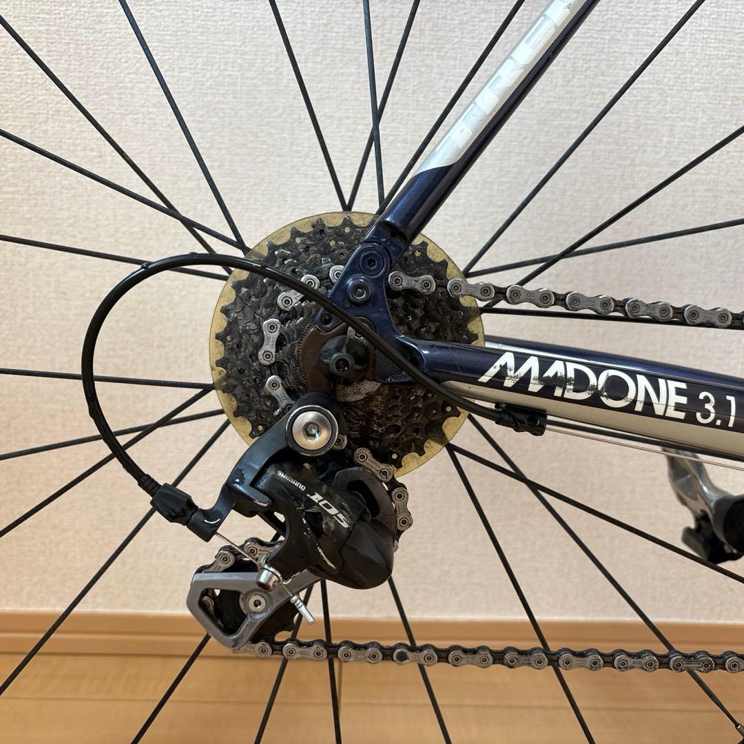 ロードバイク　 TREK MADONE 3.1 2012年モデル 56cm