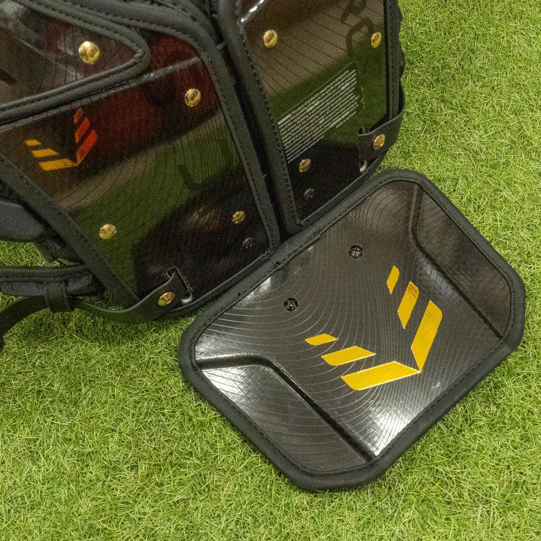 (M) VICIS ARC_V1 VARSITY ショルダーパッド