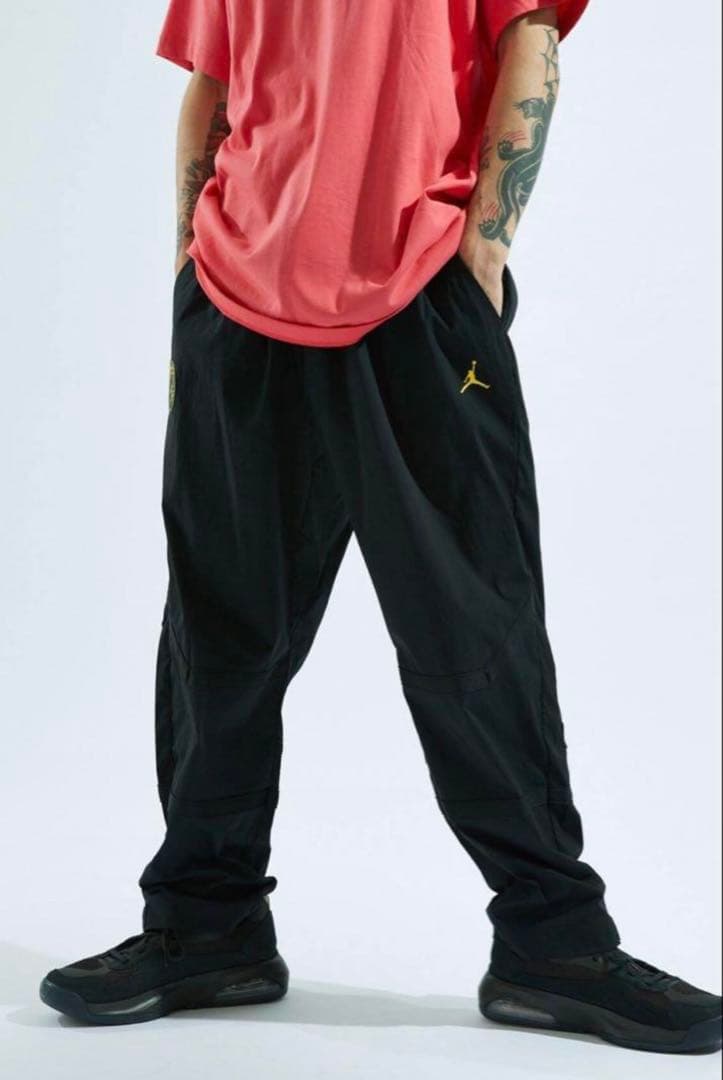 PSG パリサンジェルマン JORDANジョーダン コラボ ウーブンパンツ 新品