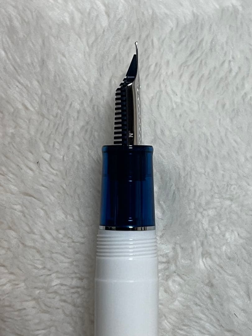 限定 新品未使用 セーラー万年筆 世界のティータイム スリーティアーズ ニブM