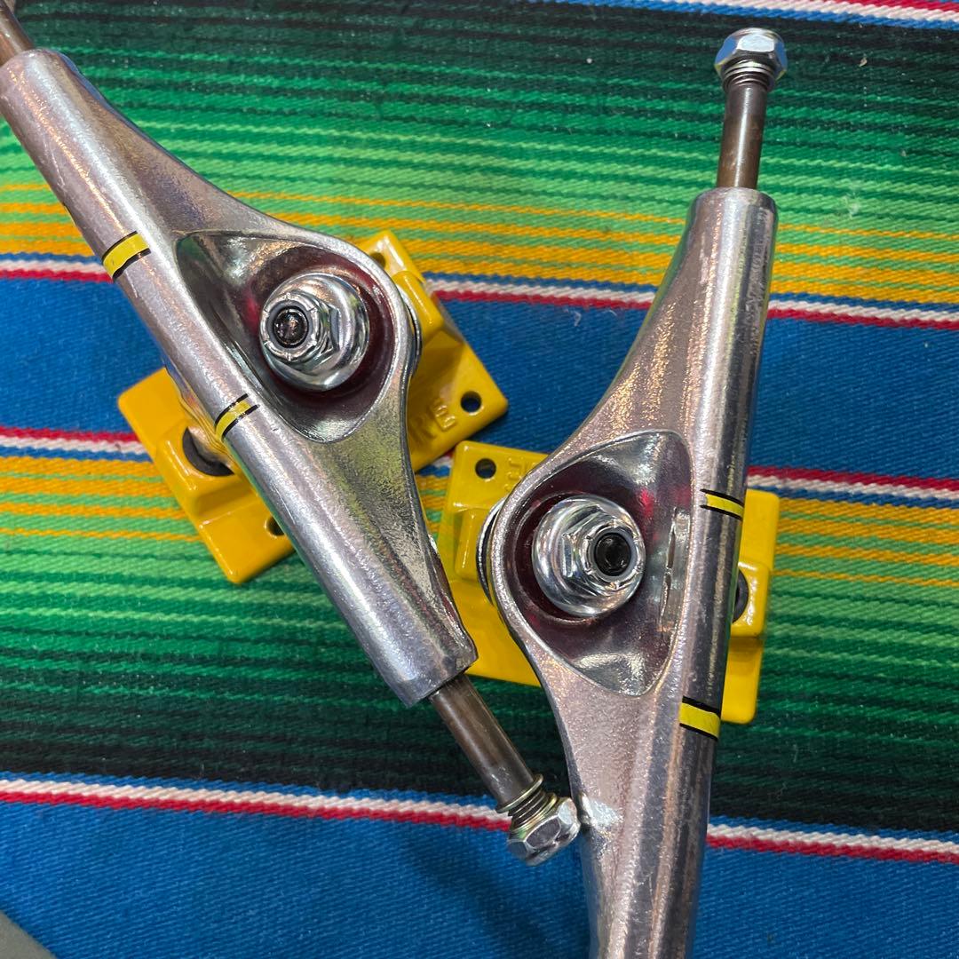 ベンチャー　スケートボードトラック　5.6