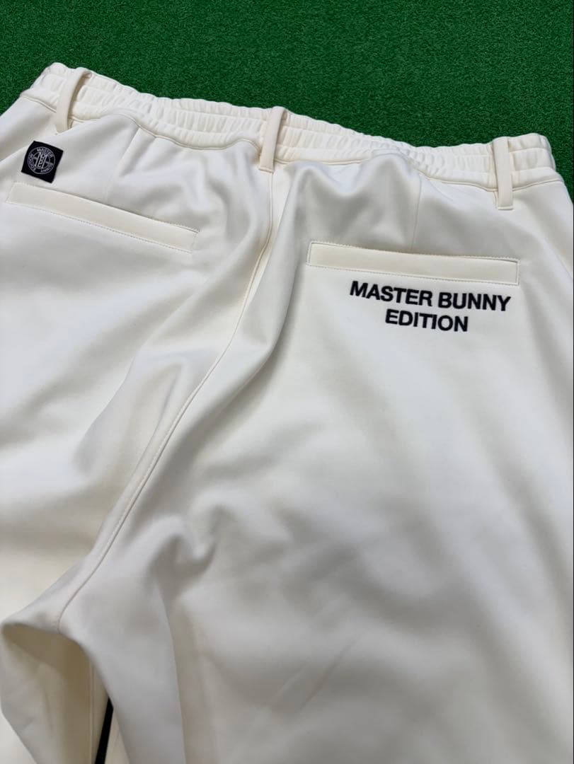 MASTER BUNNY EDITION ゴルフパンツ クリーム系
