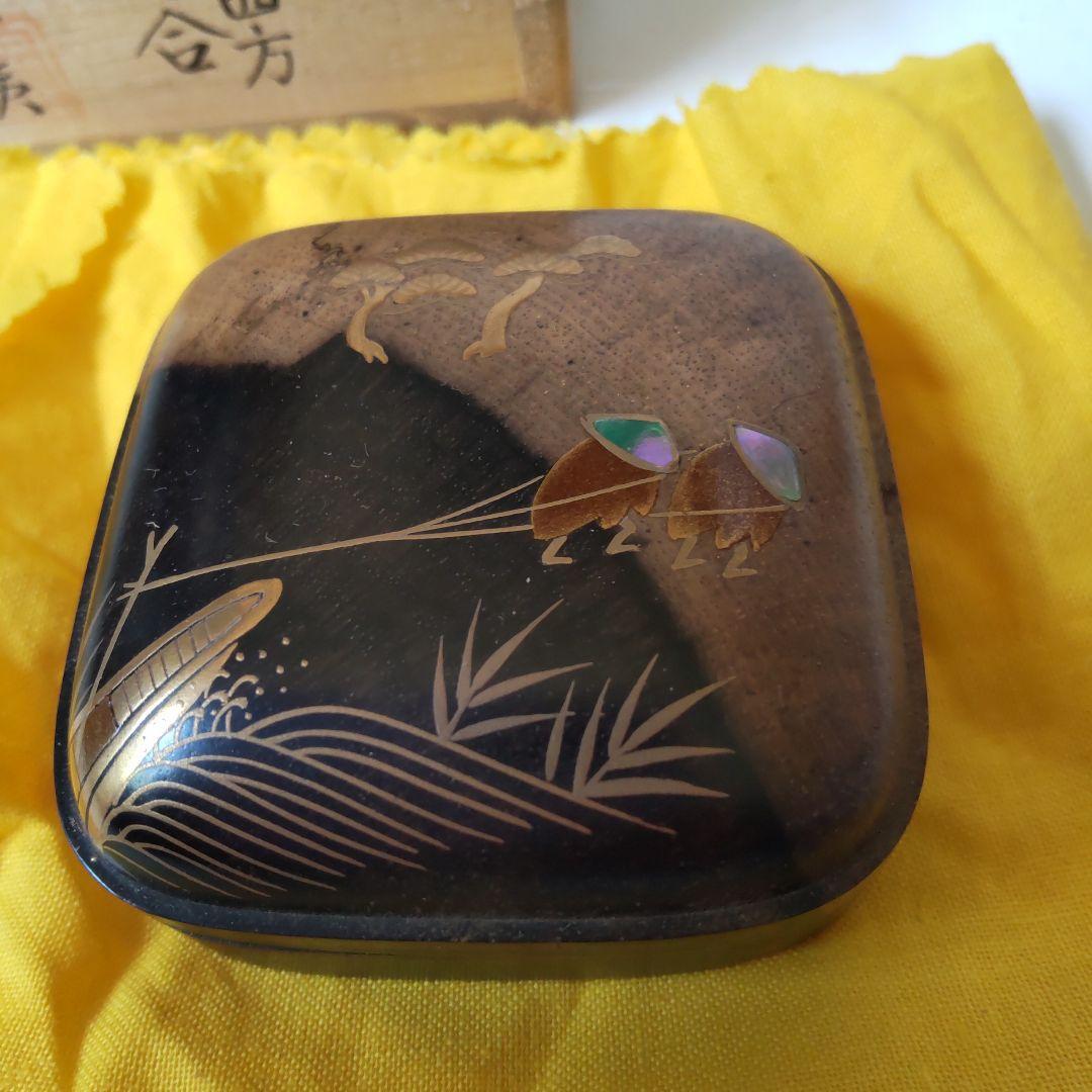 山中塗 蒔絵師 道場宗廣 作 黒柿 四方香合 曳舟 共箱 螺鈿細工 漆器 新品