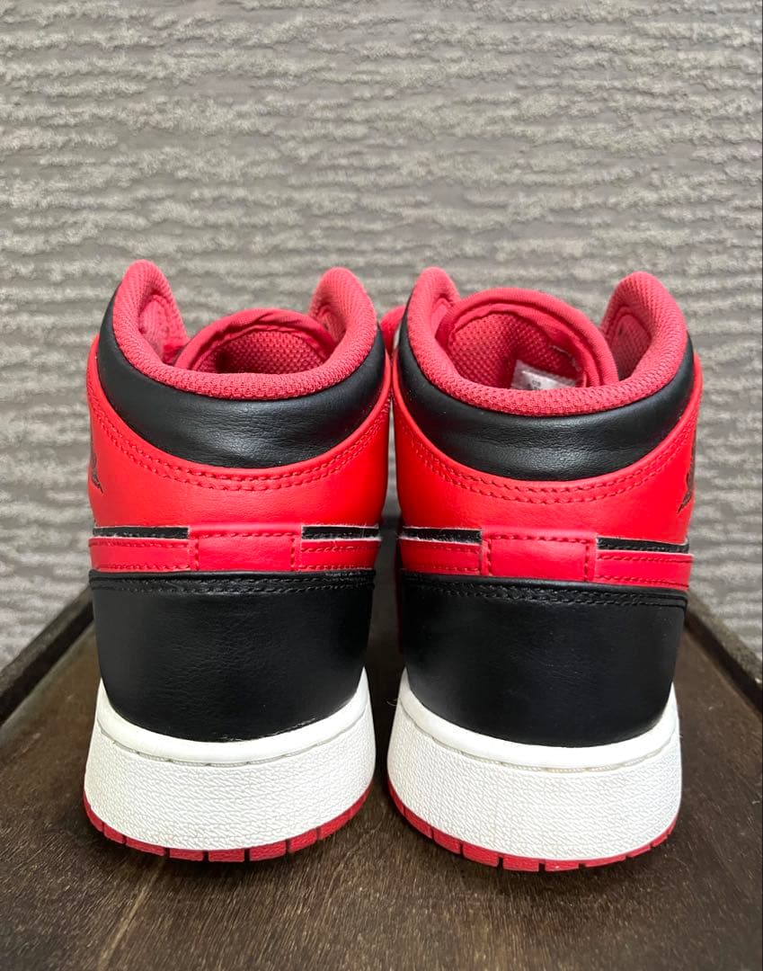 NIKEエアジョーダン 赤黒 ハイカット シューズ⭐︎プロのメンテナンス済み