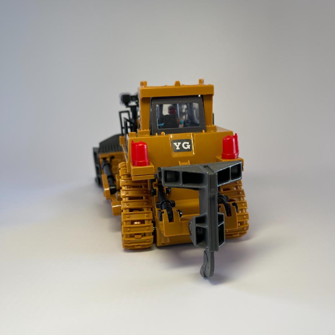 RCトラックタイプトラクター（合金製）