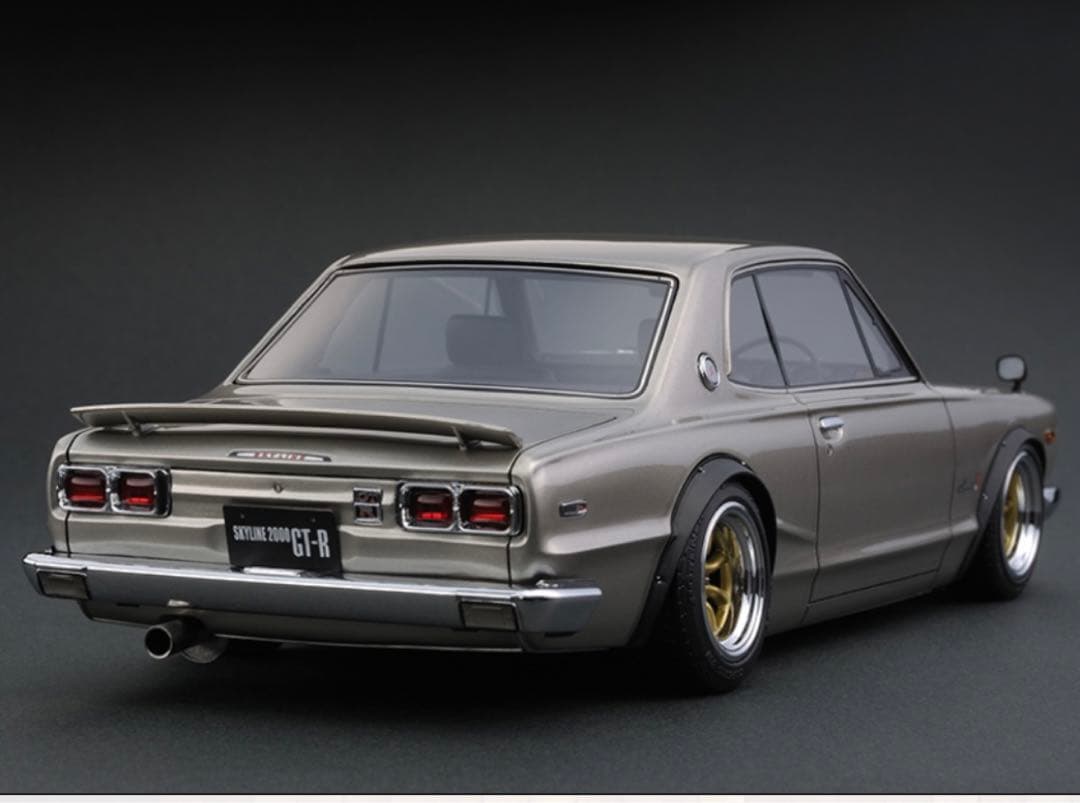 IG0043 1/18 Skyline 2000 GT-R イグニッションモデル