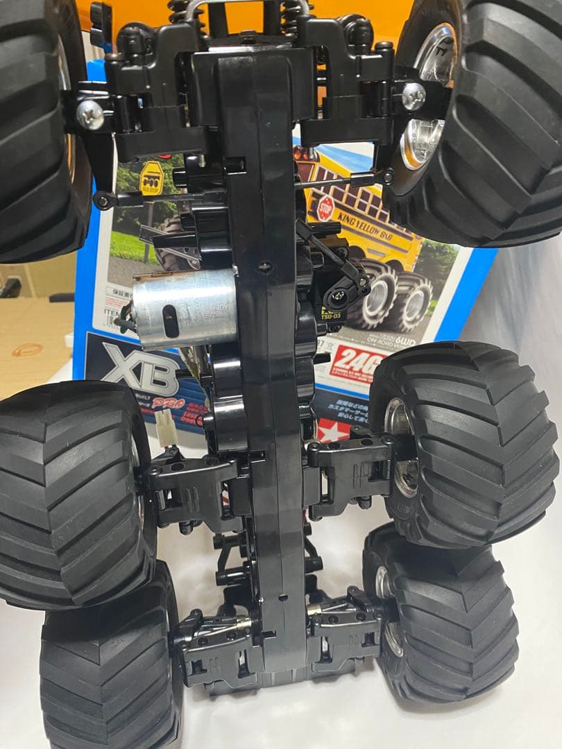 わ*り様 タミヤ　キングイエローXB　KING YELLOW 6X6 バス　G6