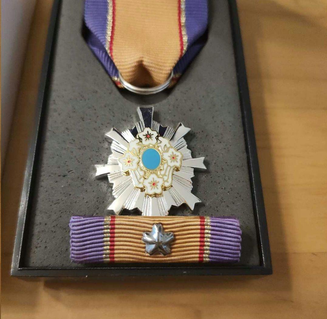 【激レア 極美品】第五級 防衛功労章 第15号賞詞 防衛記念章 現行タイプ 勲章