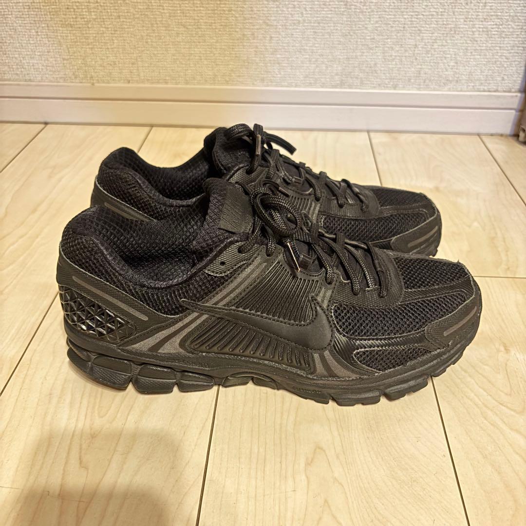 ウォーキング・ランニングウェア Nike Zoom Vomero5 BLK 28.5cm