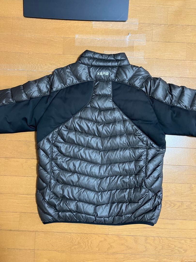 XEFO ダウンジャケット