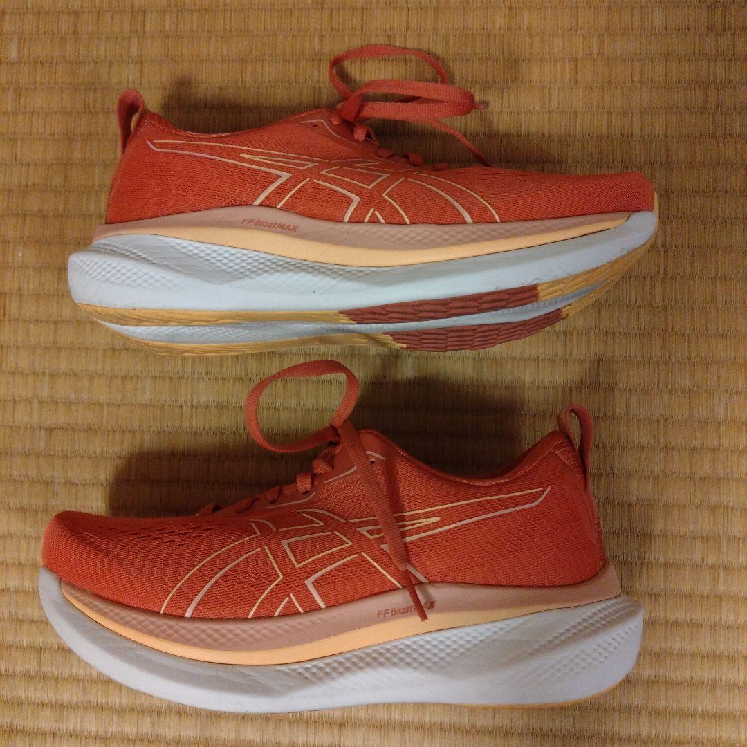 アシックス　グライドライドマックス　ワイド　レディース　24.5㌢