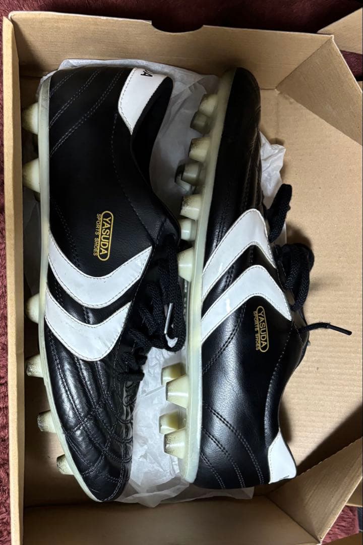 YASUDA サッカーシューズ ブラック