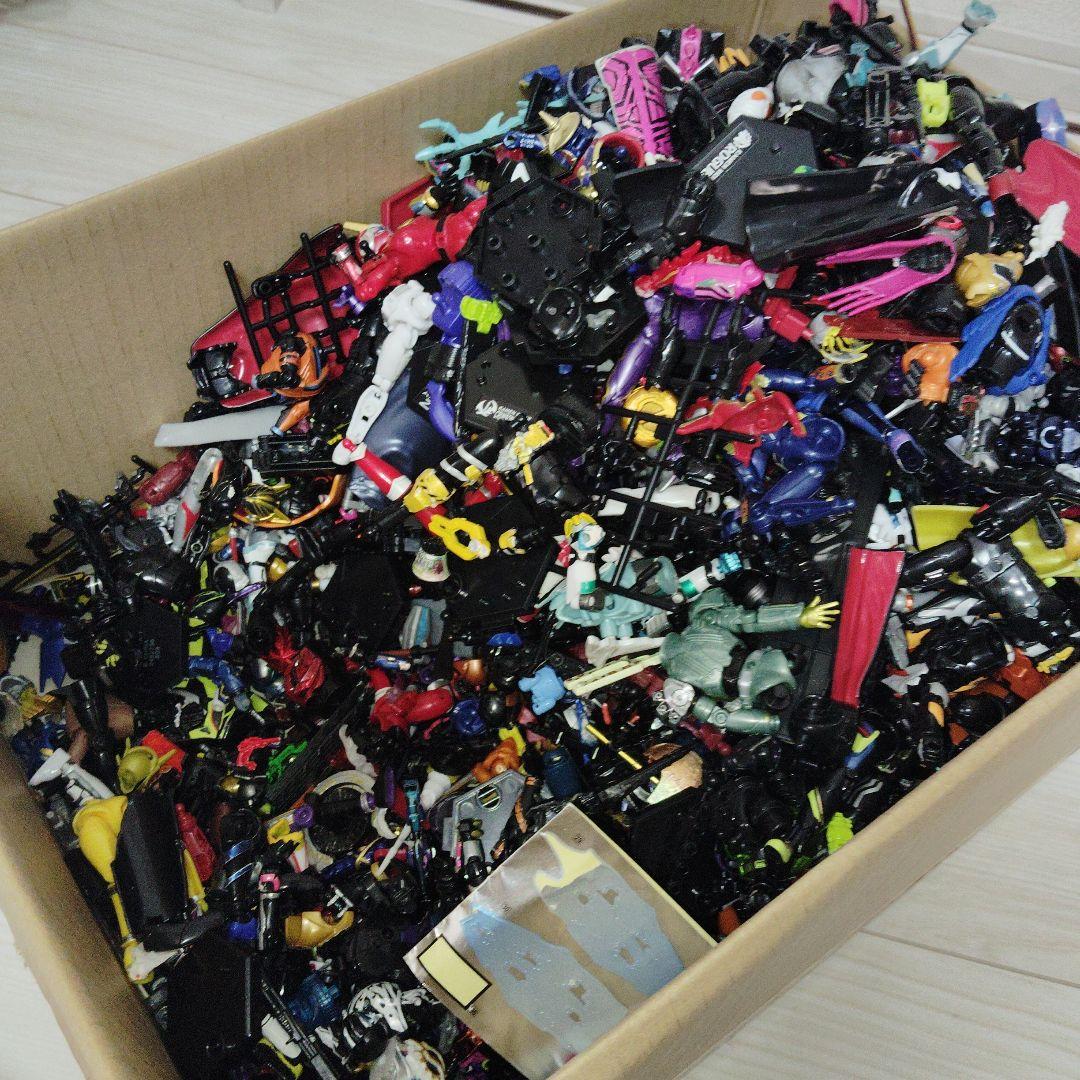 仮面ライダー スーパーヒーロー　装動　まとめ　5キロ