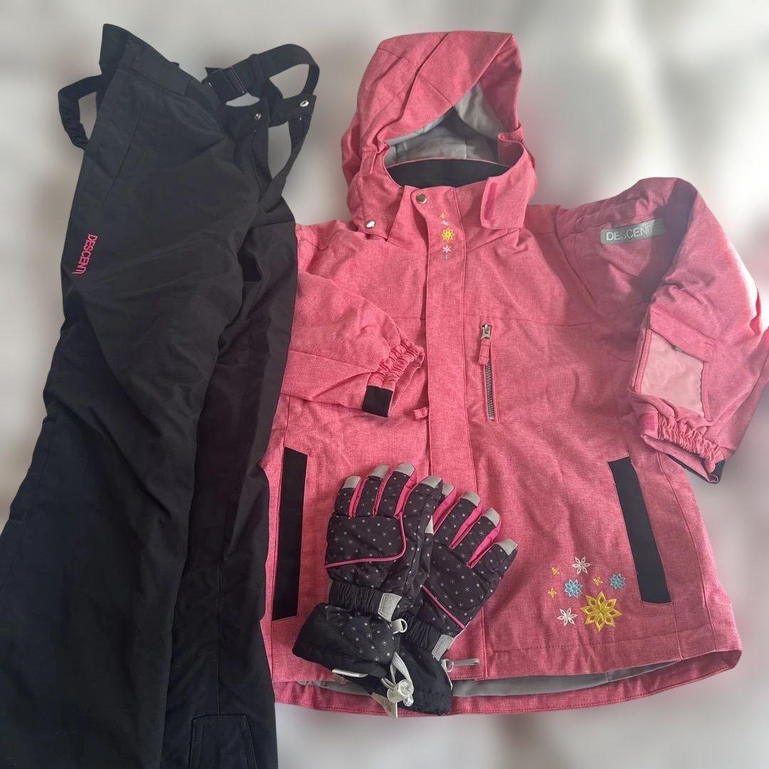 デサント　スキーウェア上下セット　150センチ　手袋おまけ
