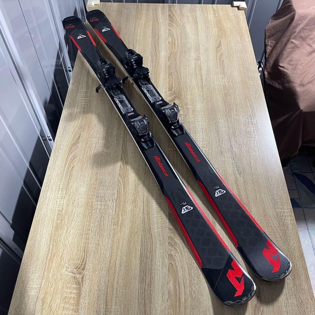 美品　NORDICA ATOMICスキーフルセット‼︎