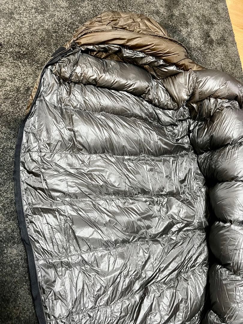 Nanga ナンガ オーロラライト 600dxブラウン寝袋 収納袋付き