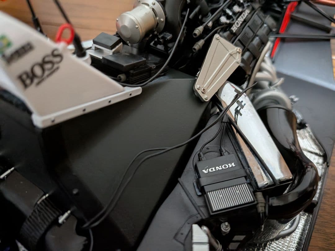 デアゴスティーニ　マクラーレン　MP4/4 アイルトン・セナ