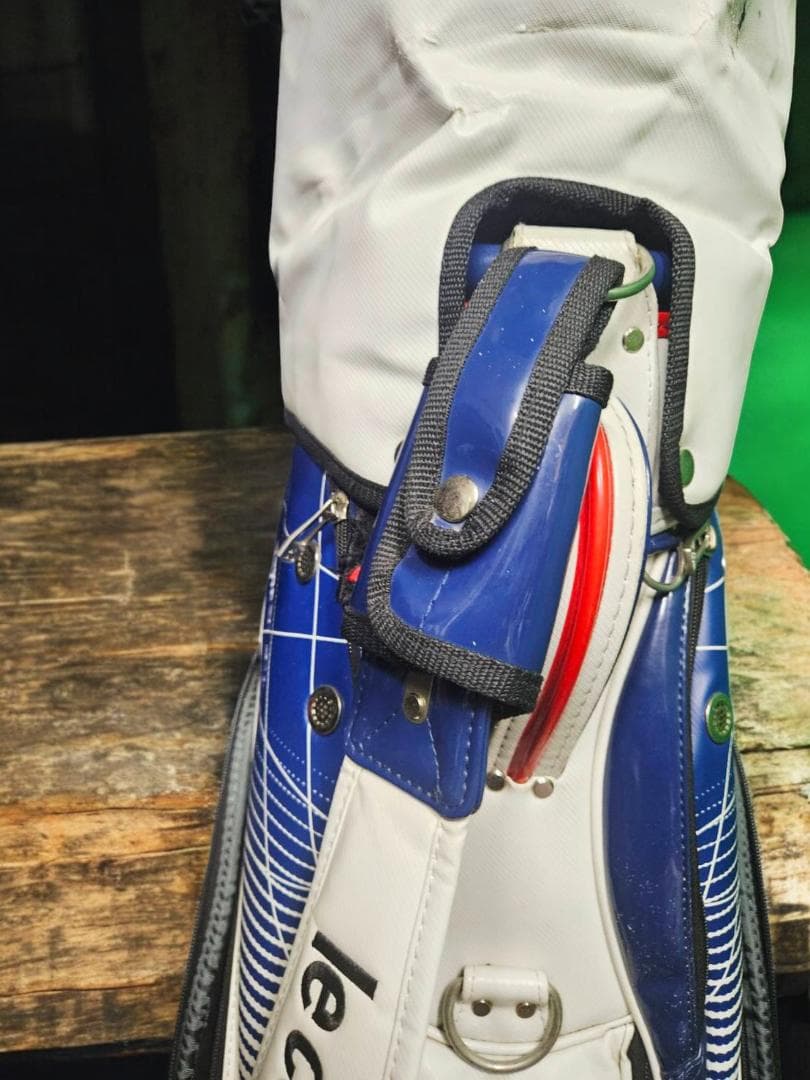 送料無料/美品　le coq e golf 高級エナメル大型ゴルフバッグホワイト