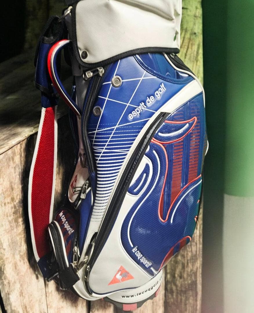 送料無料/美品　le coq e golf 高級エナメル大型ゴルフバッグホワイト