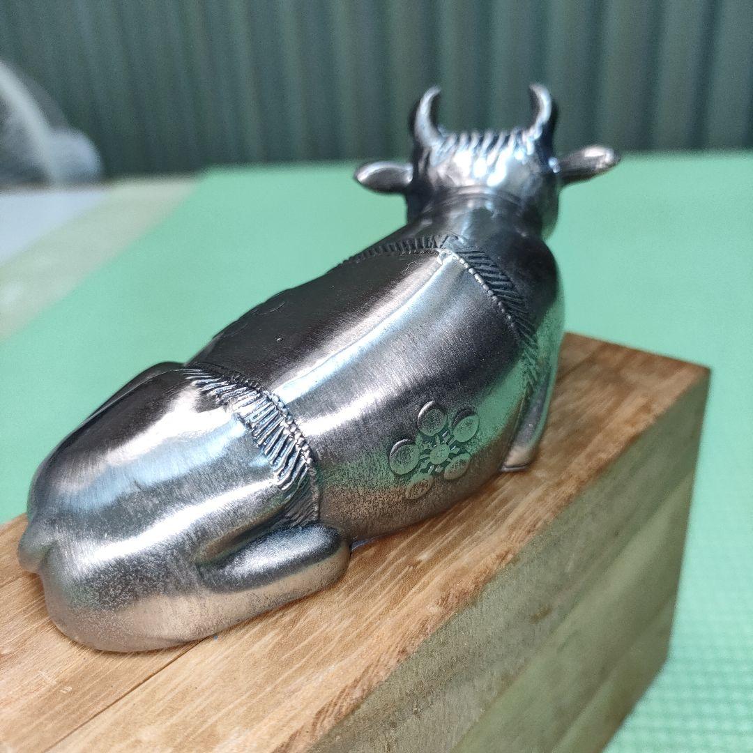 【１月特価 】神牛　大阪天満宮　撫で牛　木製箱入　牛の置物　新品未使用