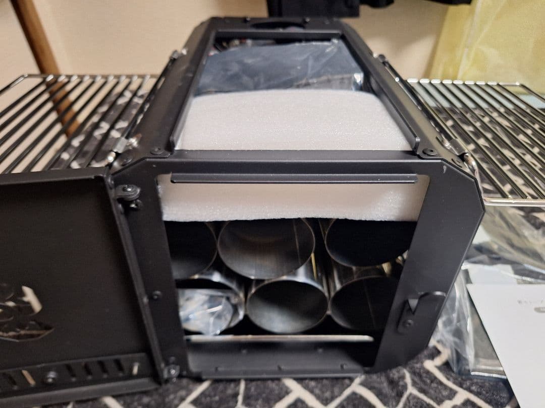 【最終値下】多用途薪ストーブ テント用 折りたたみ/組立簡単/収納袋付き