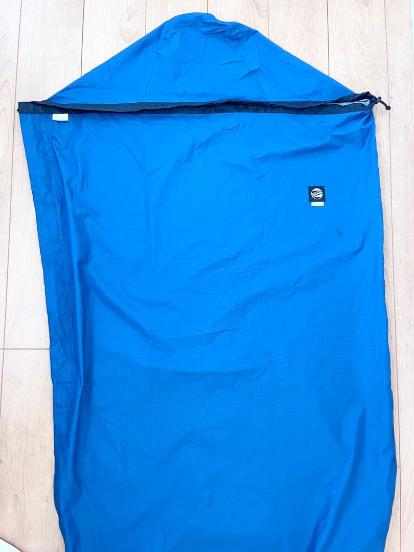 美品　ISUKA ゴアテックス　シュラフカバー　ワイド