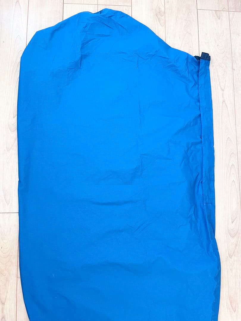 美品　ISUKA ゴアテックス　シュラフカバー　ワイド