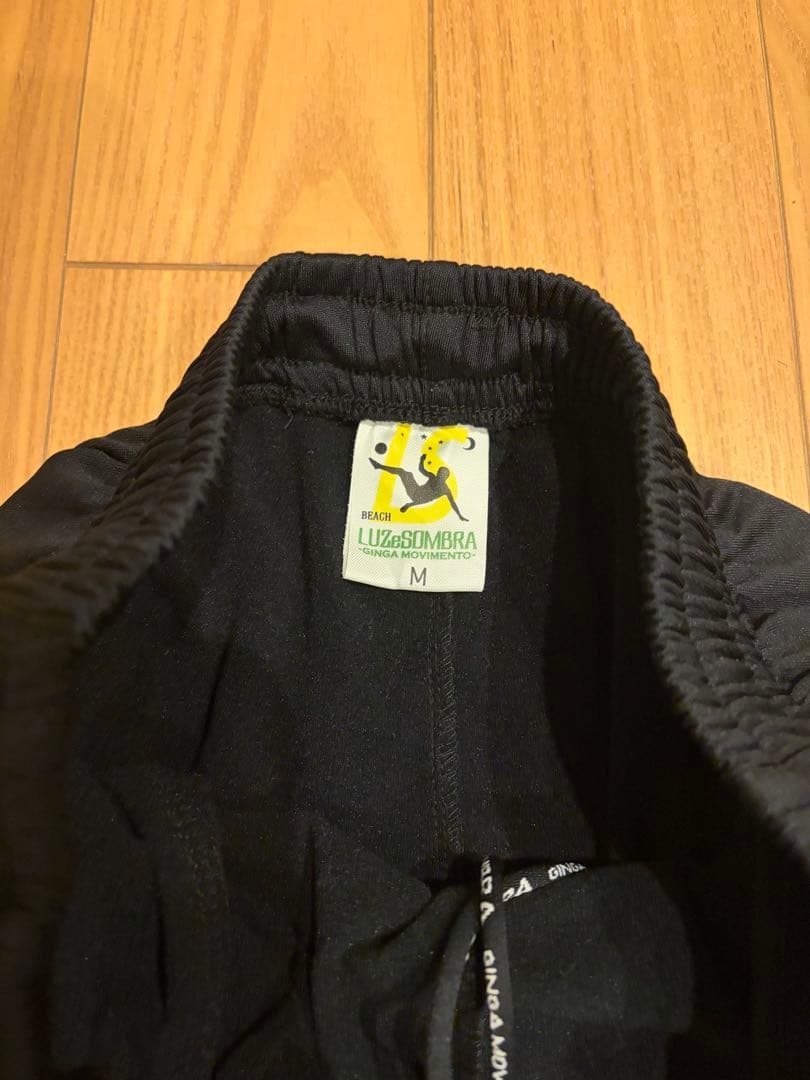 ルースイソンブラ　ジャージ