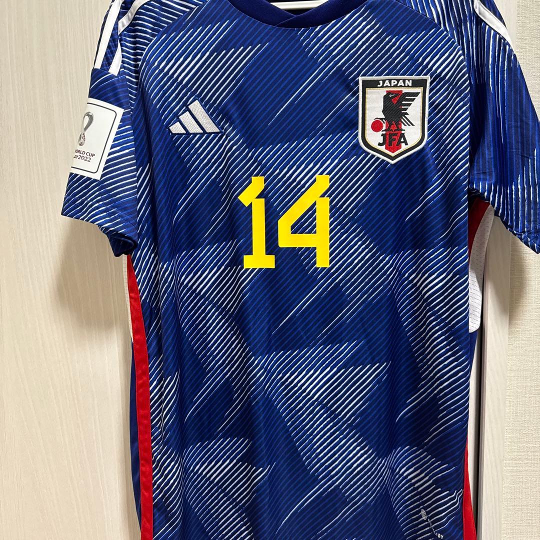 日本代表 ユニフォーム 14番 伊東純也選手