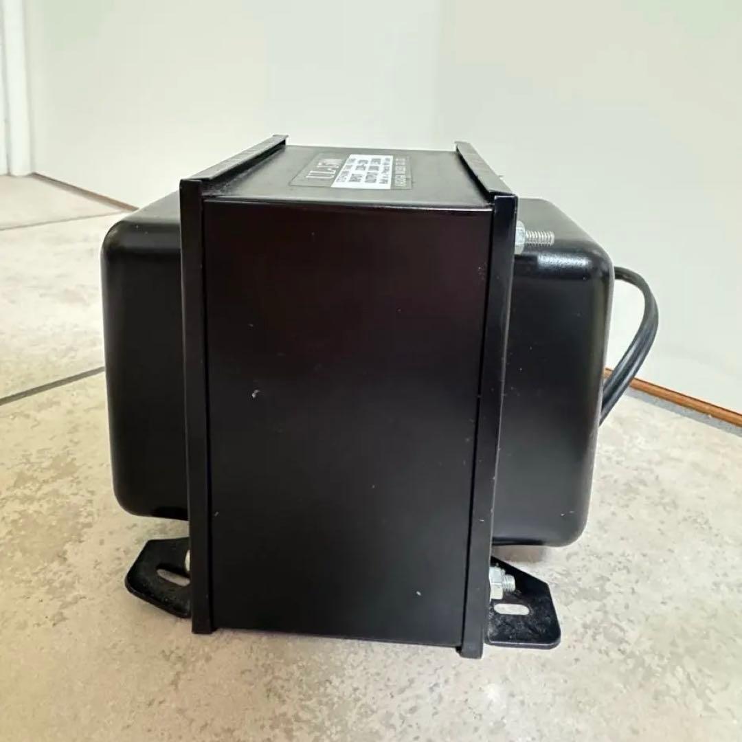 春日無線 ステップダウントランスUL-1500