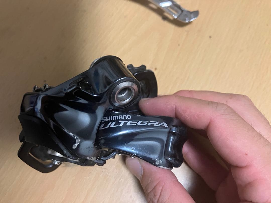 シマノ　アルテグラ Di2 6870 ディレーラセット