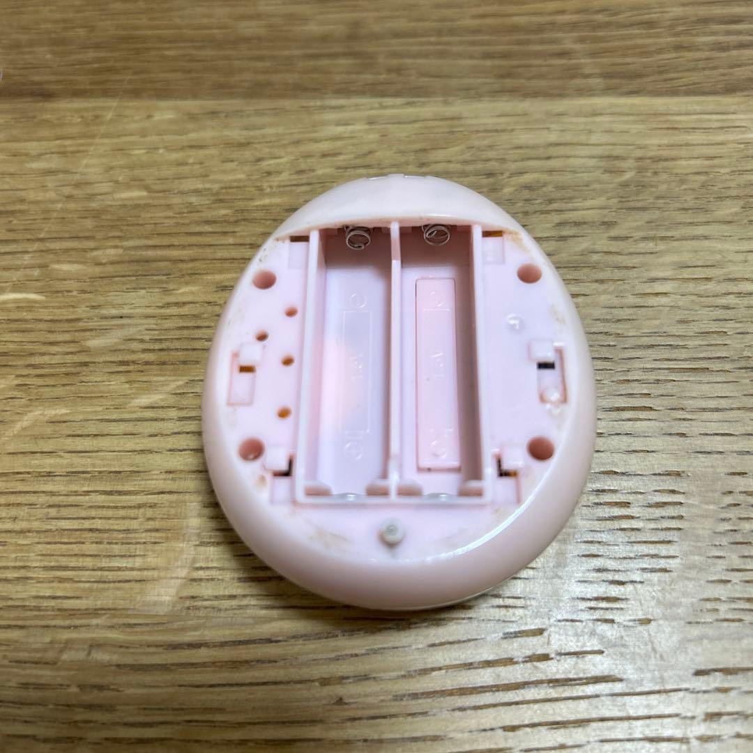 d*3様 たまごっちピース　Tamagotchi P's ピンク本体　たまデコピ