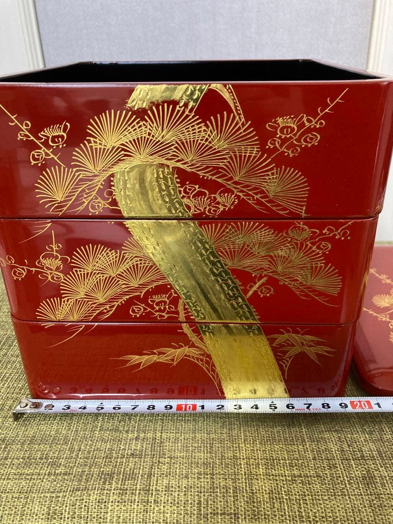 蒔絵　三段重　朱色　おせち
