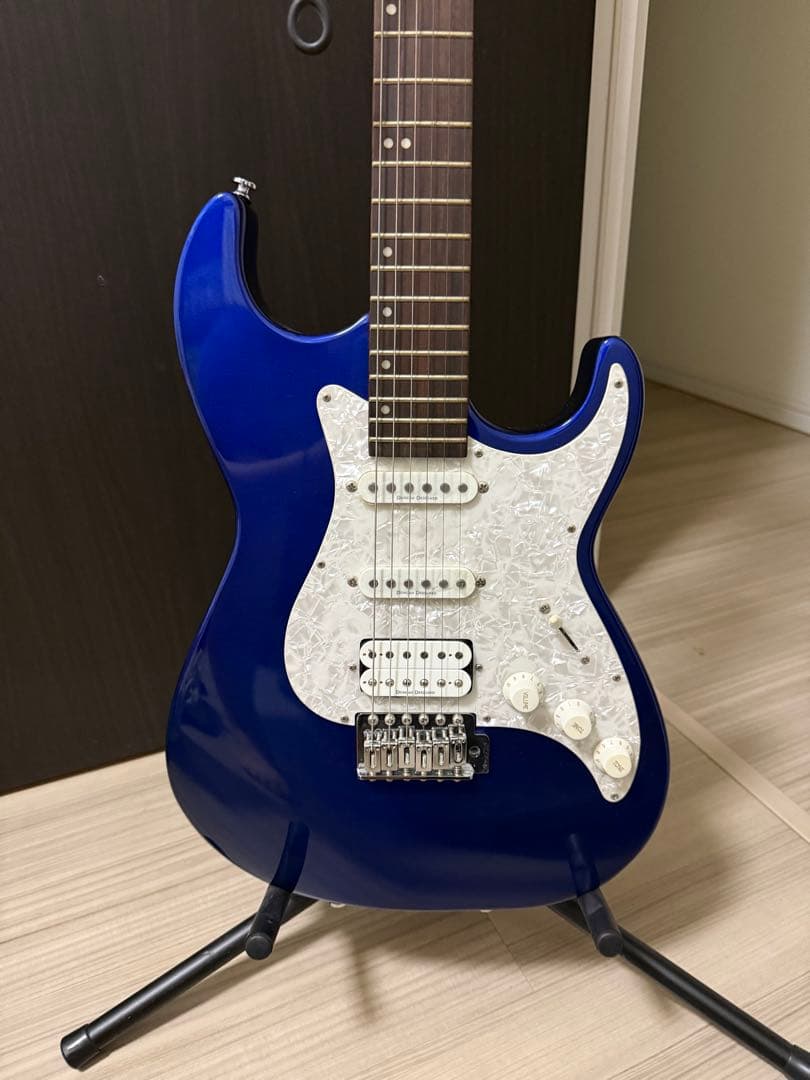 グレッグベネット Malibu MB-50エレキギター 青