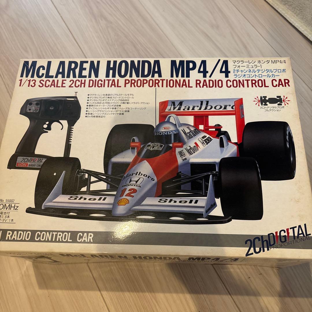 マクラーレホンダ　MP4/4 ラジコン