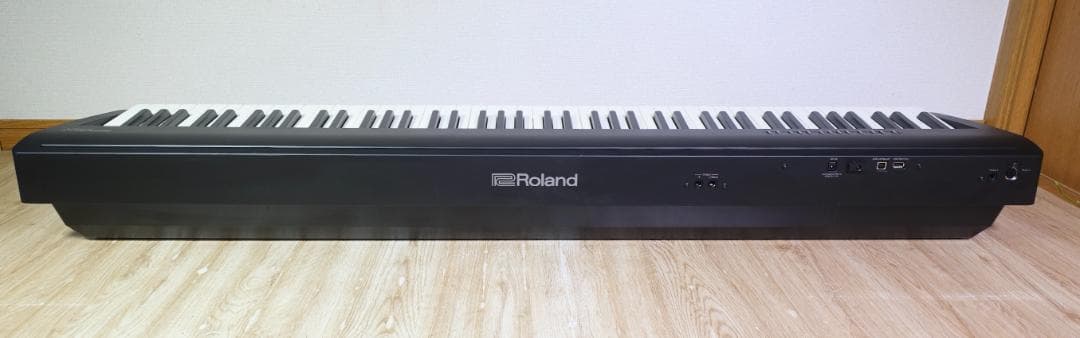 Roland FP-30X デジタルピアノ 88鍵 キレイ 23年製