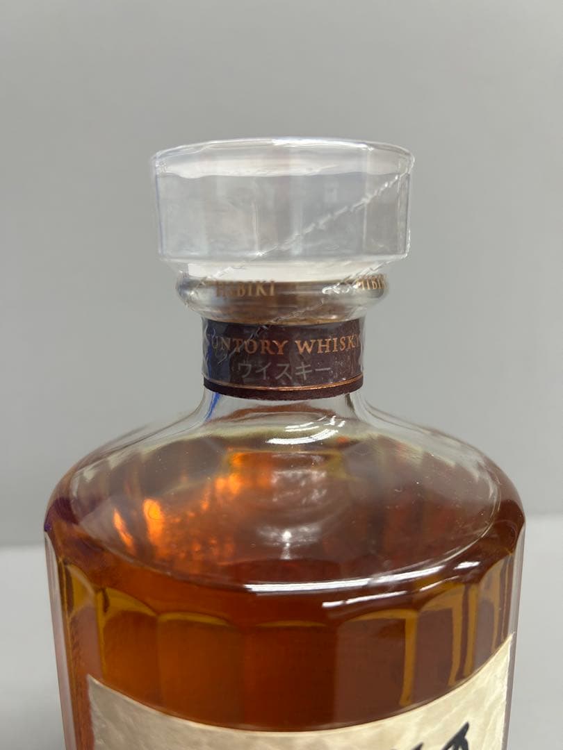 響17年 サントリー ウイスキー　WHISKY 箱無し　700ml