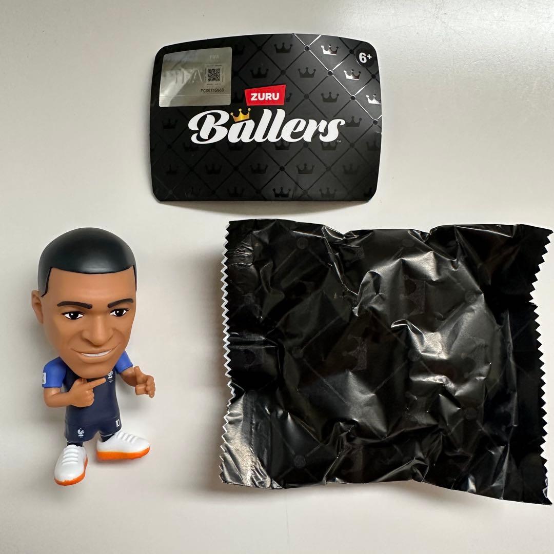 ZURU FIFA Ballers Mbappé SR スーパーレア エムバペ