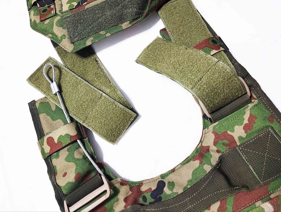 陸上自衛隊 陸自迷彩 18式 防弾ベスト プレートキャリア 3型 実物生地